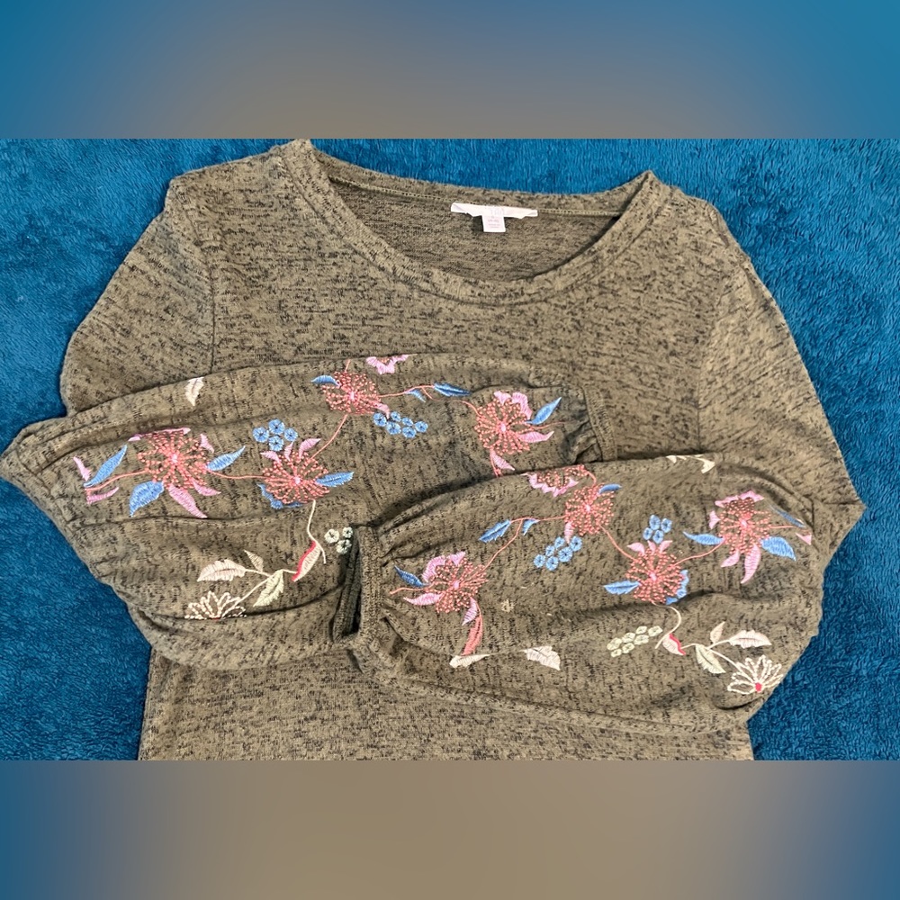 🌺🌸 Time & True Women’s sweater